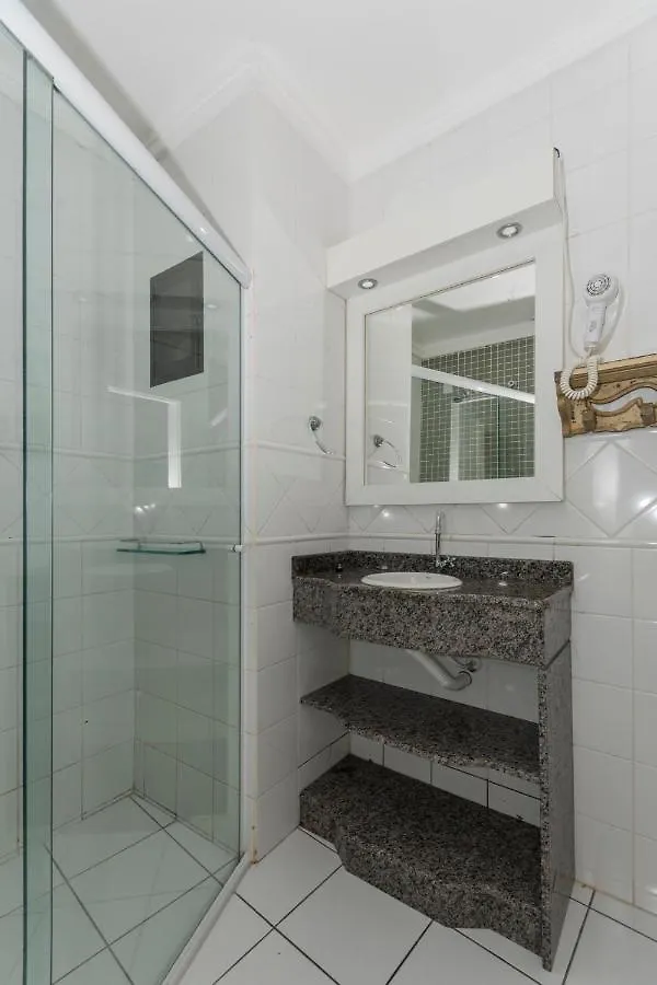 ** מלון Bombinhas Tourist Apart ברזיל